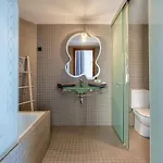 Espectacular Loft En Centrico Edificio Singular Manresa